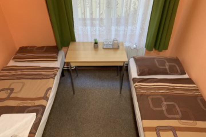 Room 15 of 52