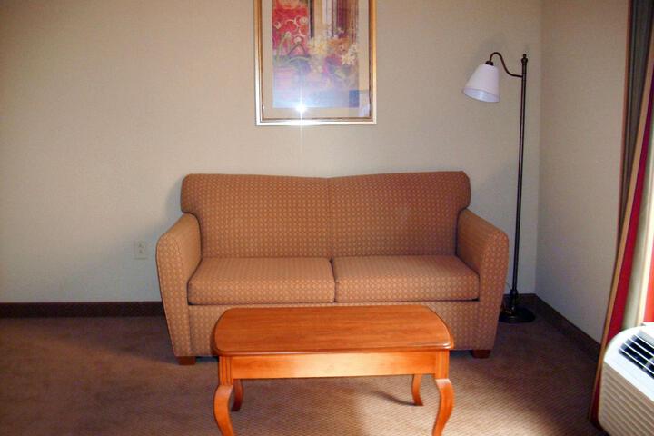 Room 6 of 26
