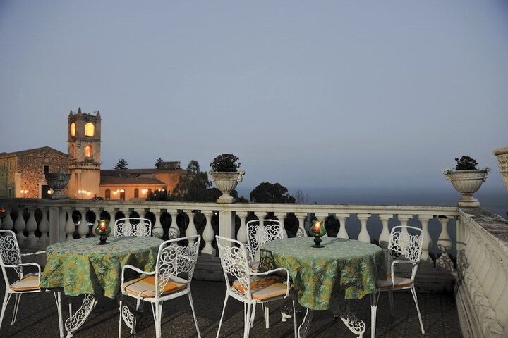 Terrace/Patio 18 of 19