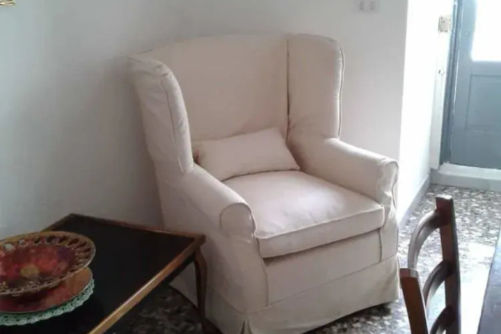 Room 4 of 20