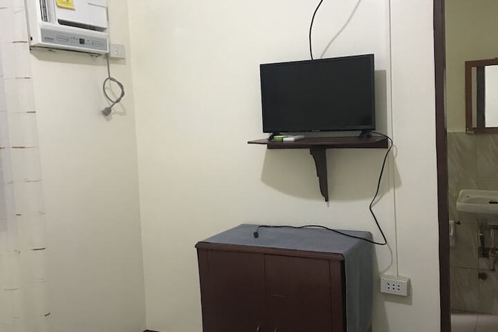 Room 16 of 31