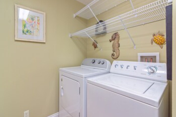Laundry 37 of 109