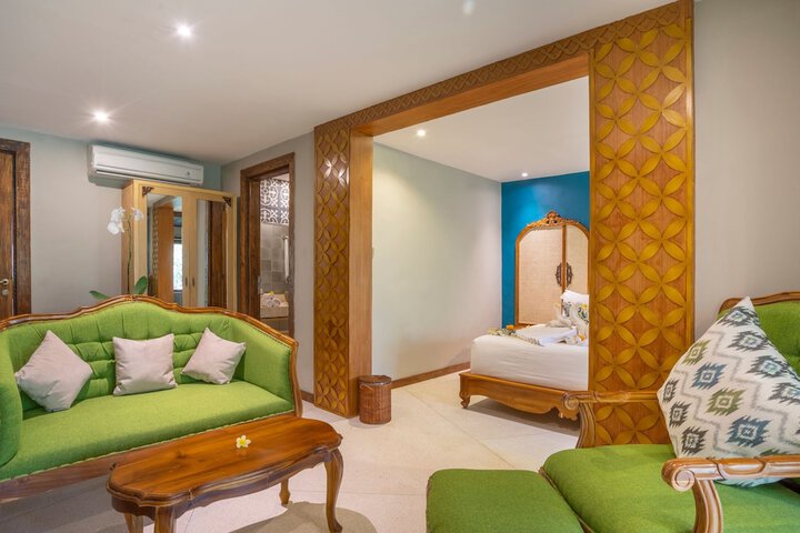 Room 63 of 185