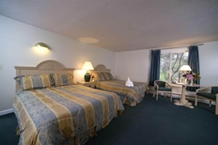 Room 21 of 40