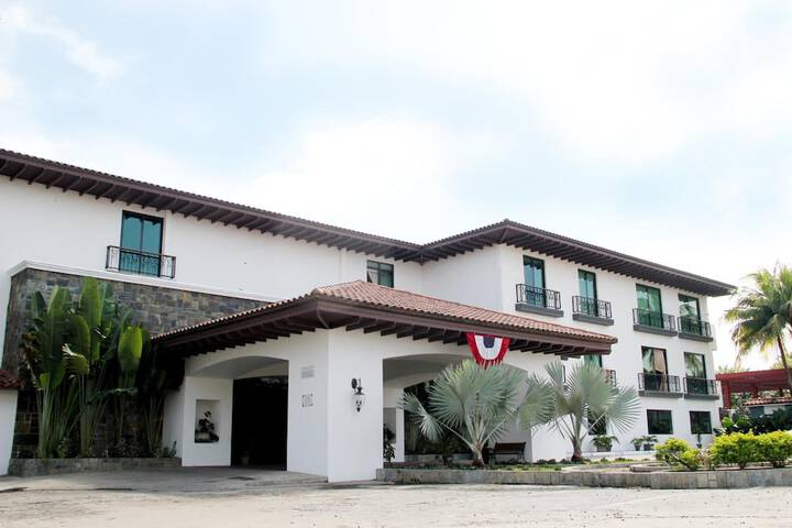 Hotel 65 of 66