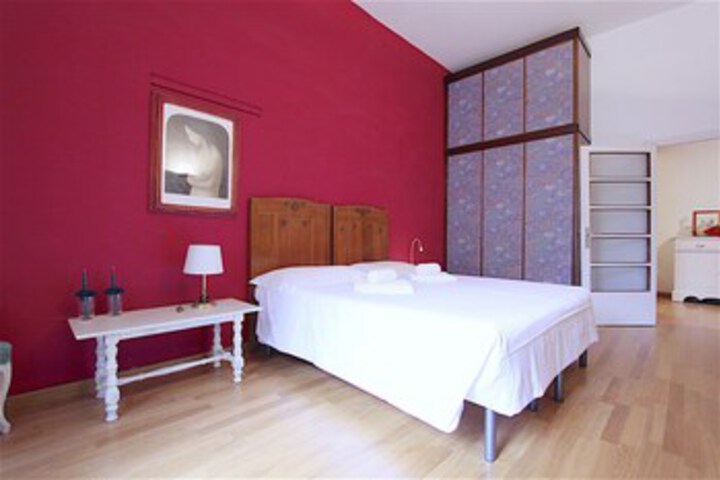 Room 19 of 23