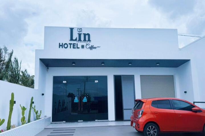 General 3 of 18