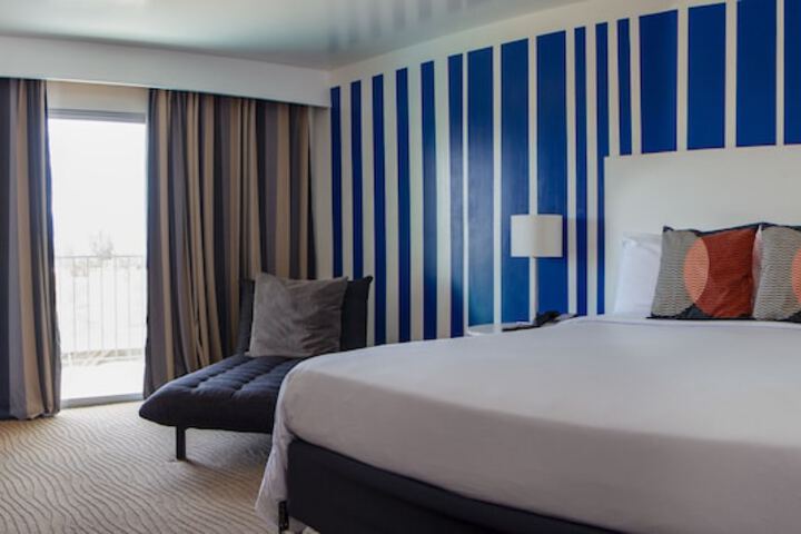 1 King Bed (14 of 44)