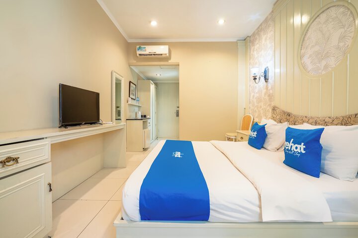 Room 6 of 75