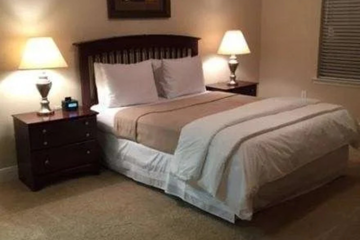 Room 3 of 19