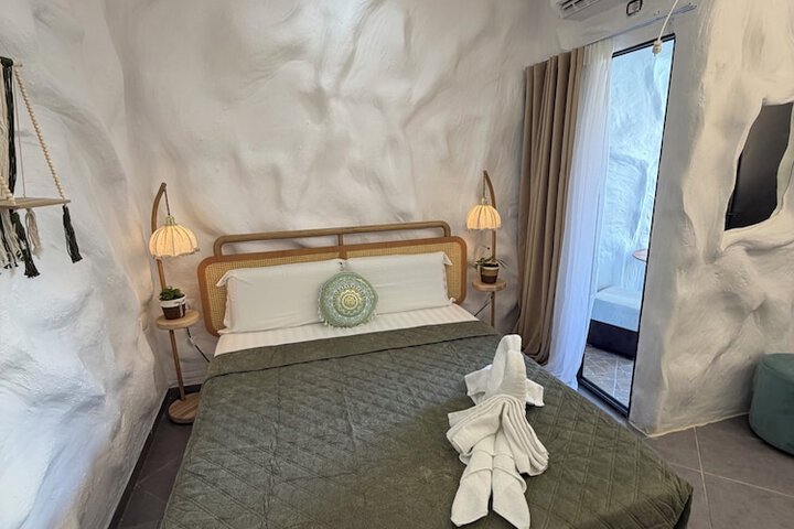 Room 25 of 56