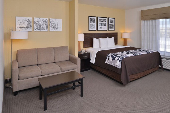 Room 5 of 36