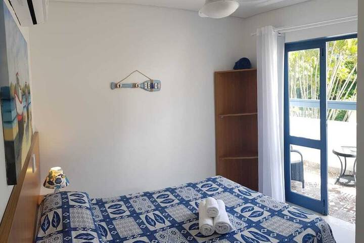 Room 6 of 53