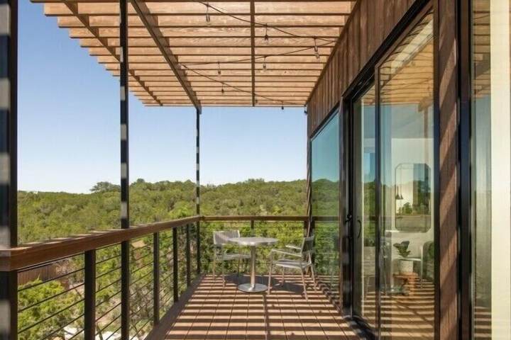 Terrace/Patio 30 of 85