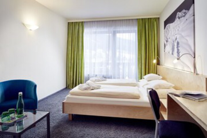 Room 38 of 41
