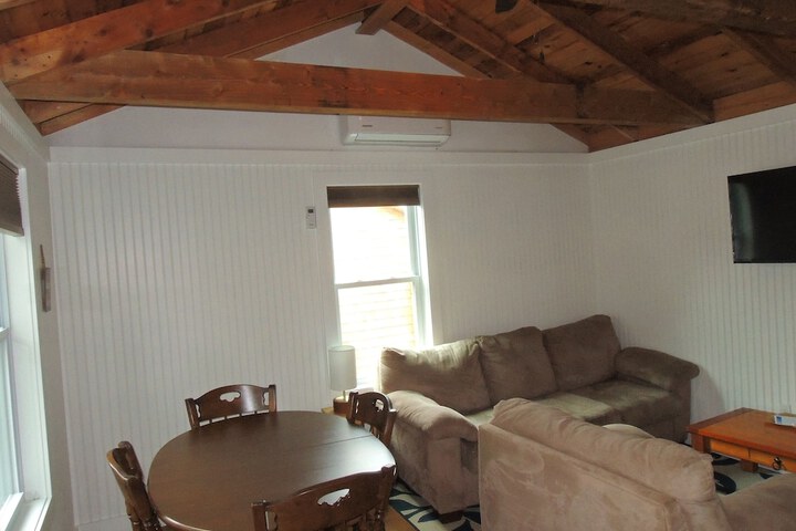 Room 29 of 61