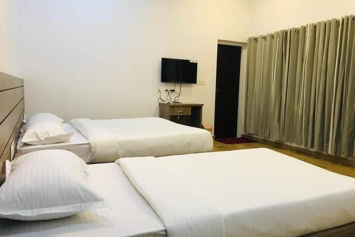 Room 4 of 59