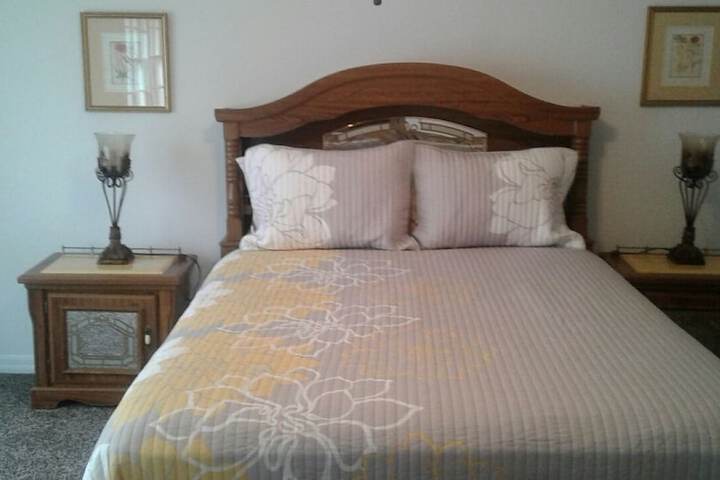 Room 5 of 31