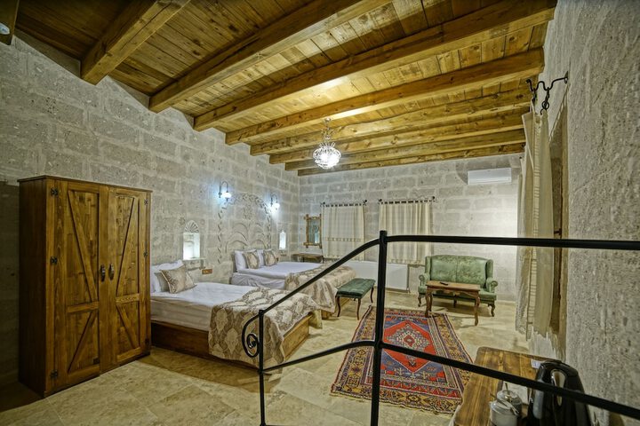 Room 10 of 53