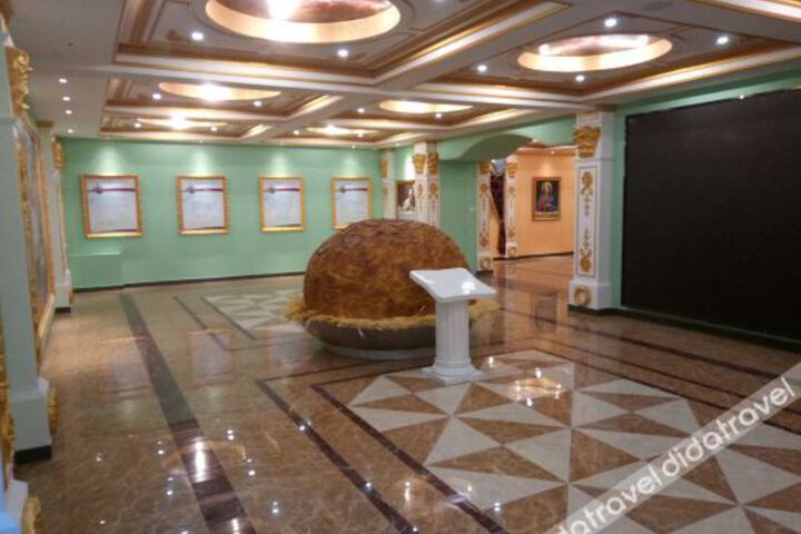Hotel Interior 20 of 33