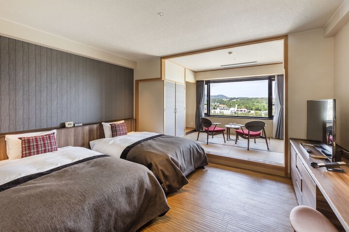 Room 27 of 110