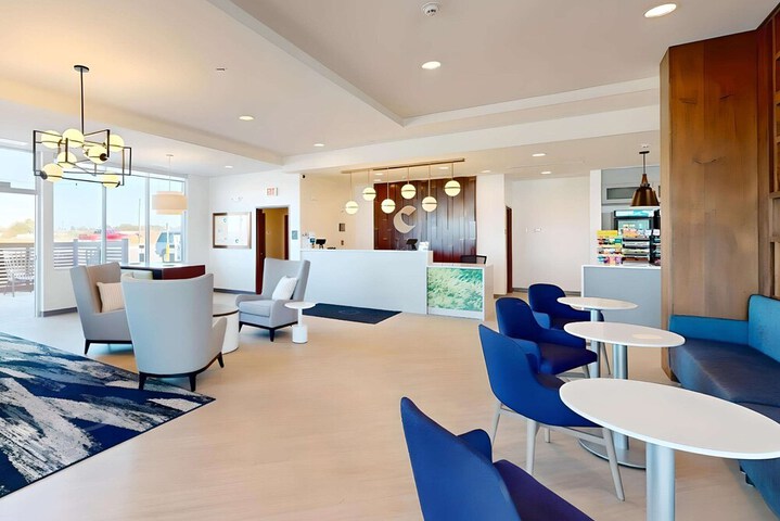 Guest Lobby