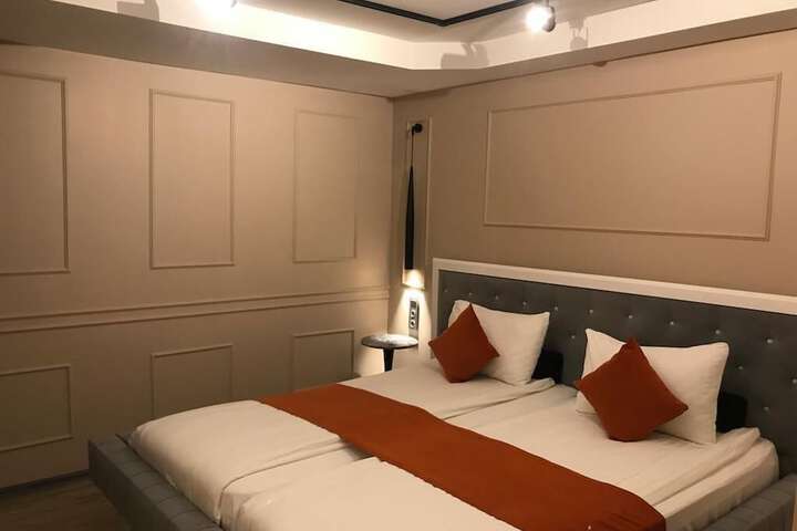Room 19 of 56