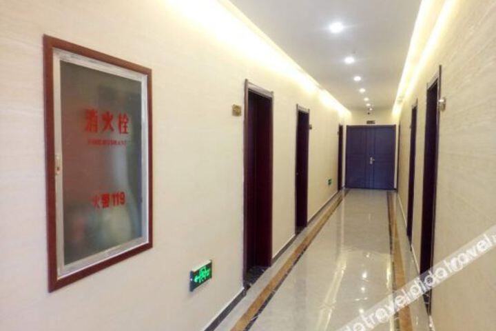 Hotel Interior 14 of 22