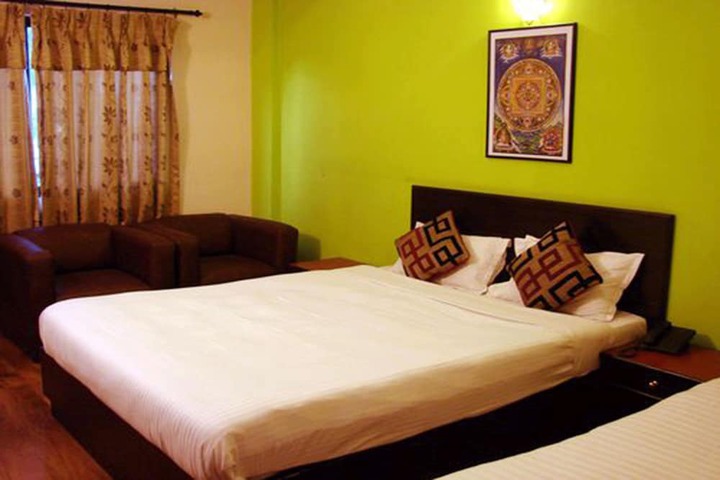 Room 15 of 25