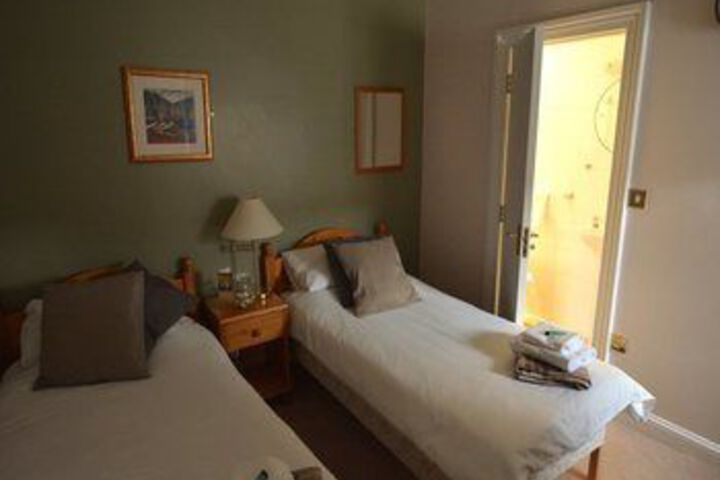 Room 3 of 14