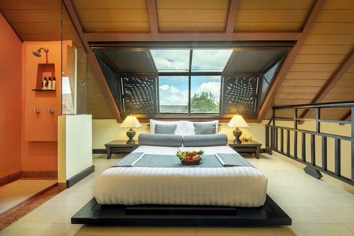 Room 21 of 114