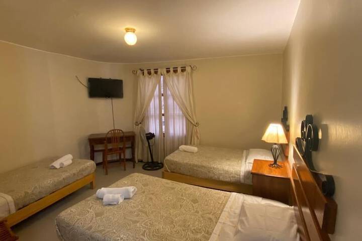 Room 12 of 49