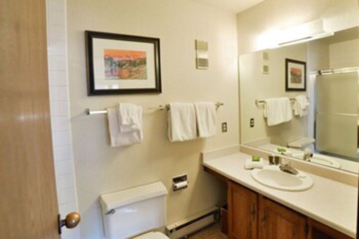 Room 15 of 129