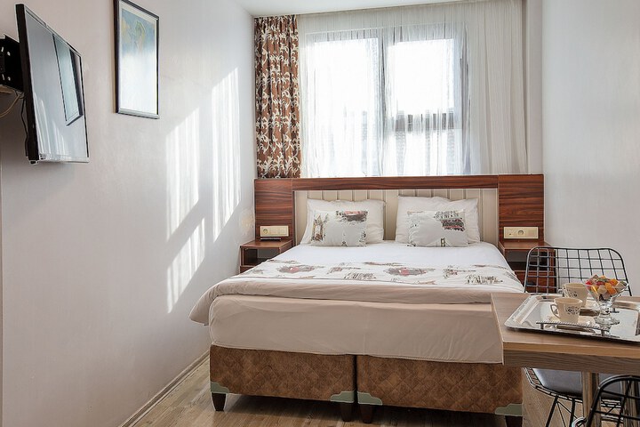 Room 20 of 31