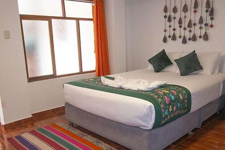 Room 14 of 33
