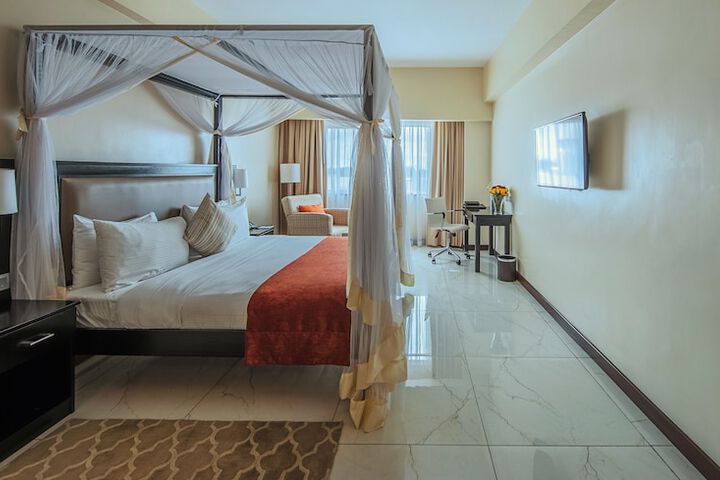 Room 5 of 58