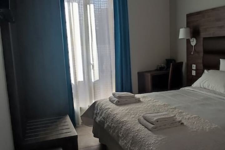 Room 19 of 68