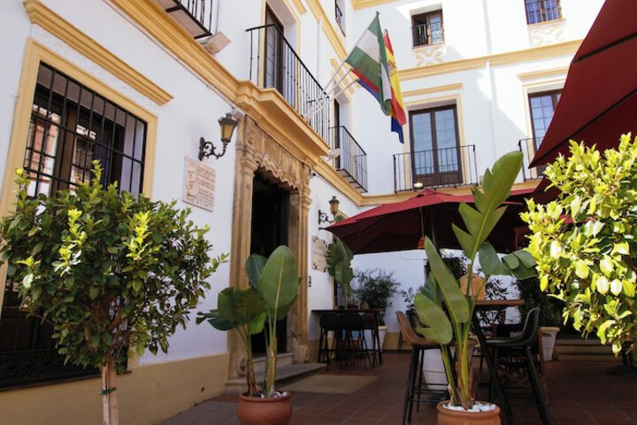 Hotel 114 of 117