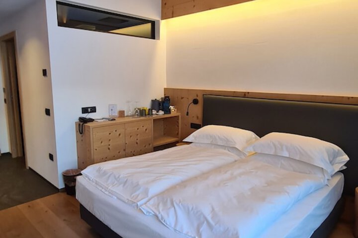 Room 22 of 127