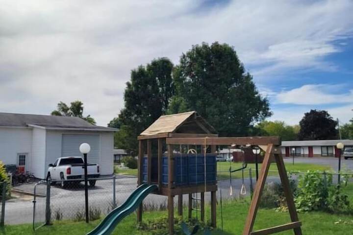 Childrens Activities 21 of 26