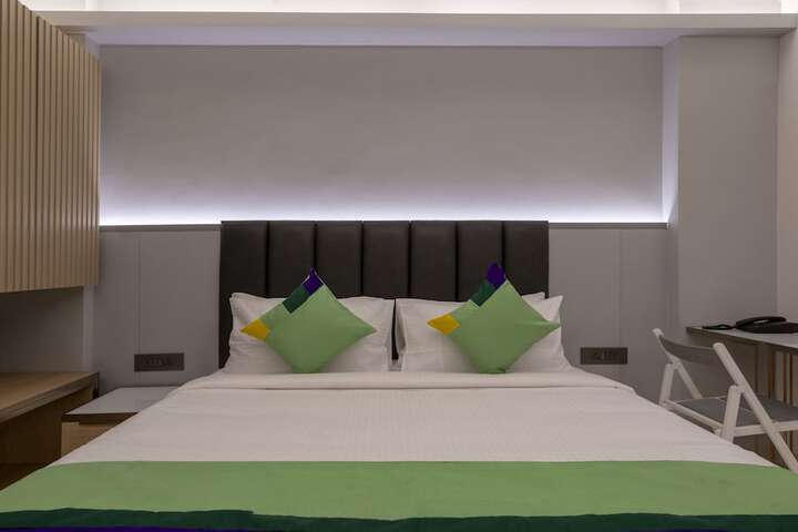 Room 15 of 41