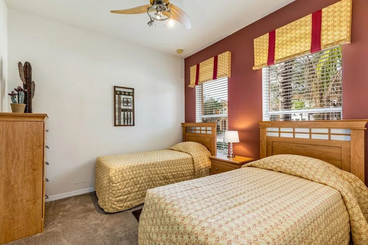 Room 3 of 19