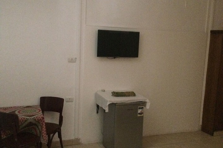 Room 21 of 25