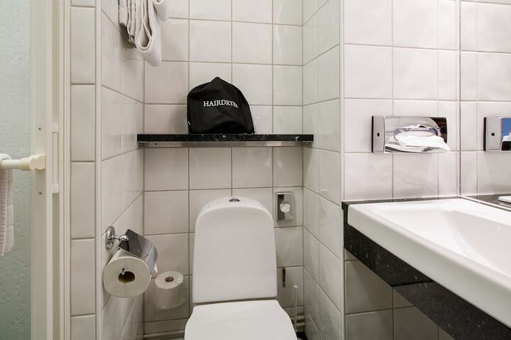 Bath Interior
