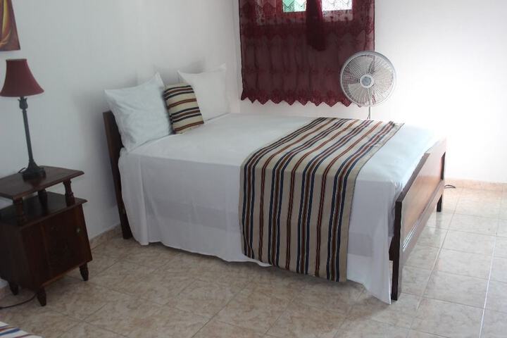 Room 10 of 40