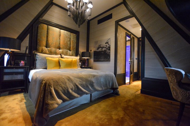 Room 21 of 87