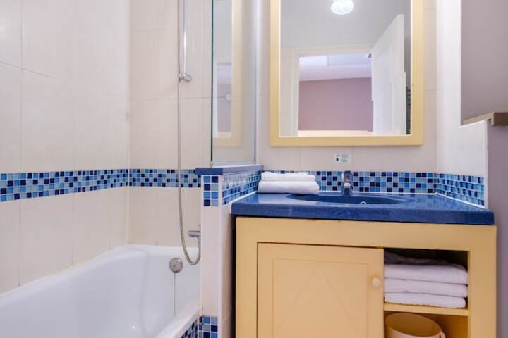 Clean Restrooms