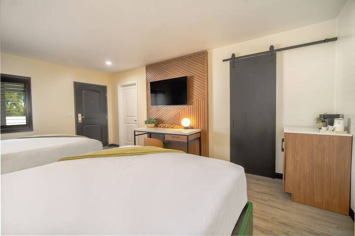 Room 17 of 29