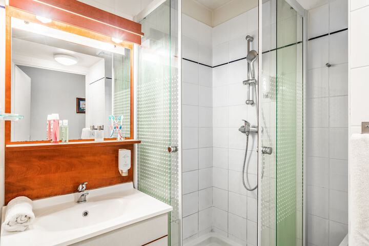 Bath Interior