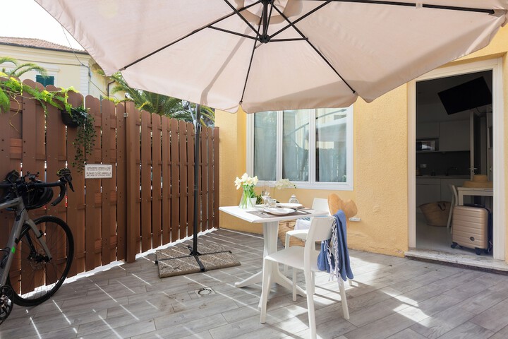 Terrace/Patio 90 of 128